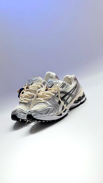 ASICS KAYANO-14 BLANCO GRIS