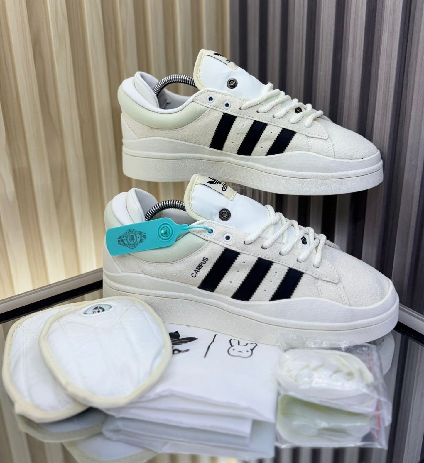 Adidas Campus X Bad Bunny Blanca