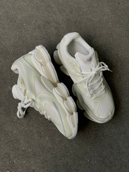 NEW BALANCE 2000 BLANCO ROSADO