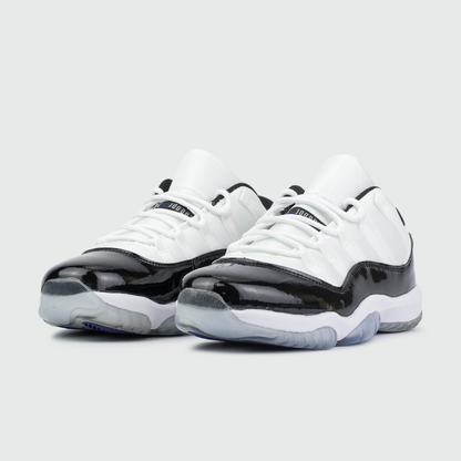 JORDAN AIR  11 NEGRO BLANCO