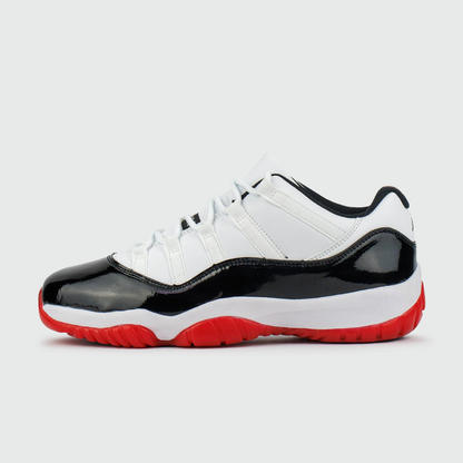 JORDAN AIR 11 NEGRO BLANCO ROJO