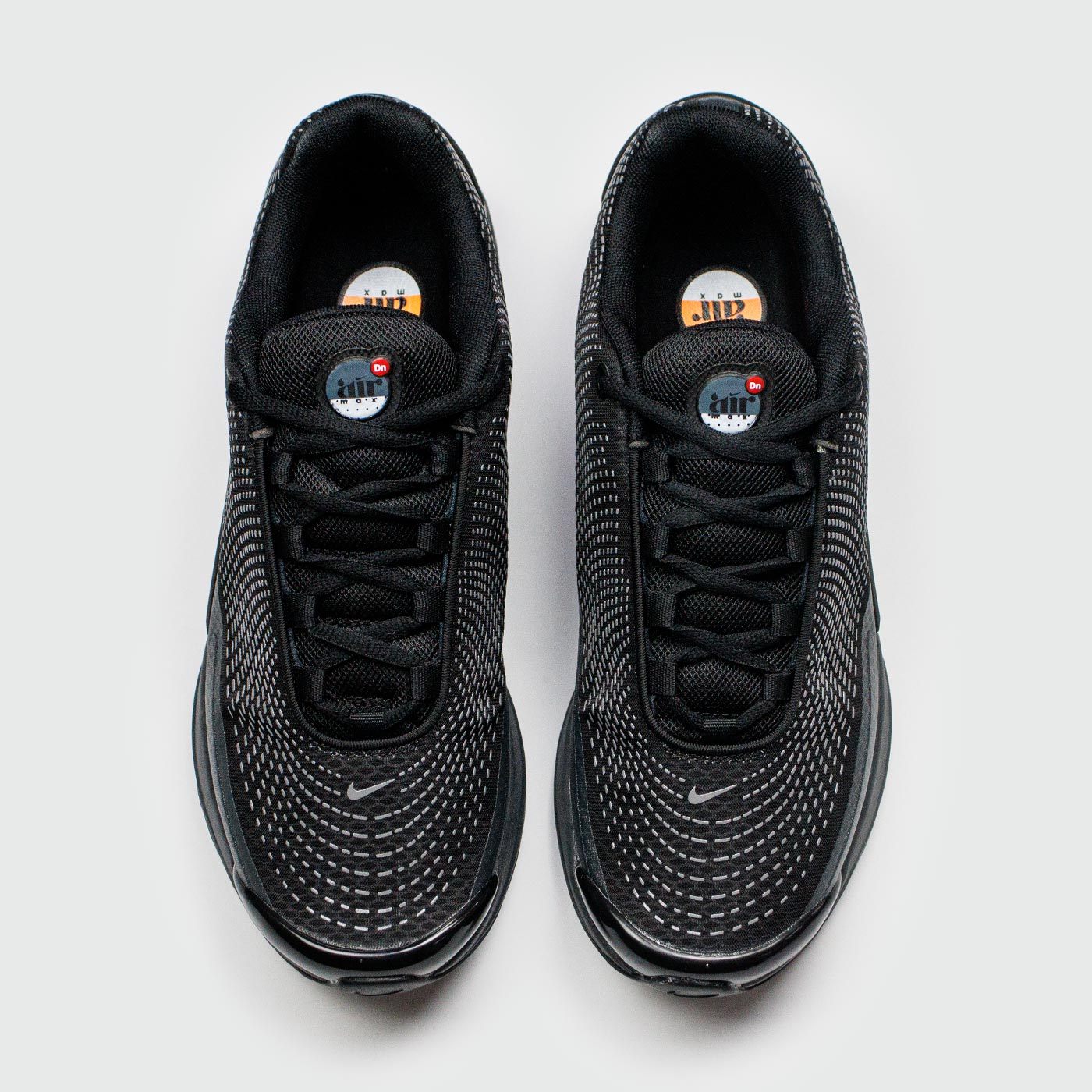 NIKE AIR MAX DN NEGRA
