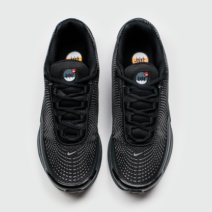 NIKE AIR MAX DN NEGRA
