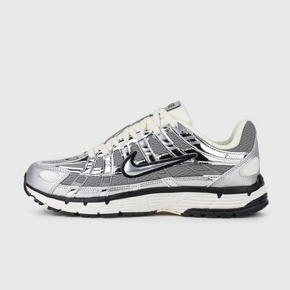 NIKE P-6000 PLATA METALIZADO
