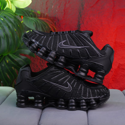 NIKE SHOX NEGRA