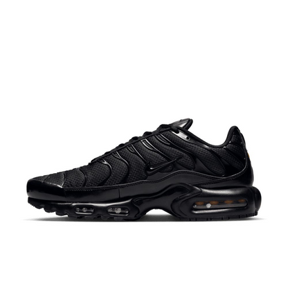 NIKE TN NEGRA