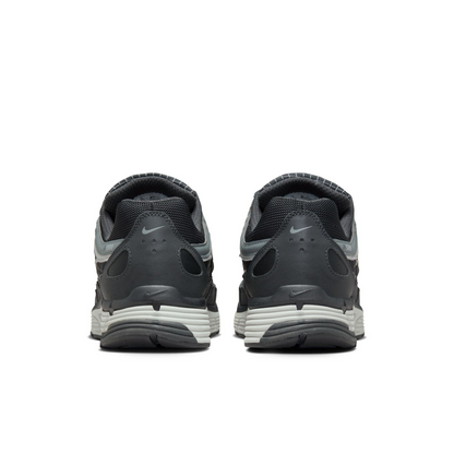 NIKE P6000 NEGRO GRIS