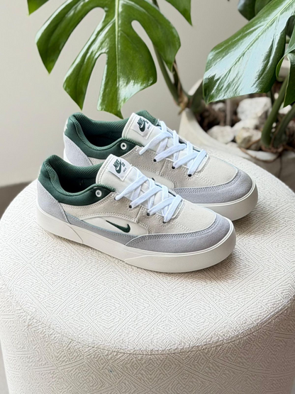 NIKE SB MALOR BLANCO GRIS