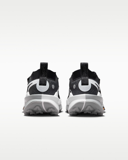 NIKE ZEGAMA NEGRO BLANCO