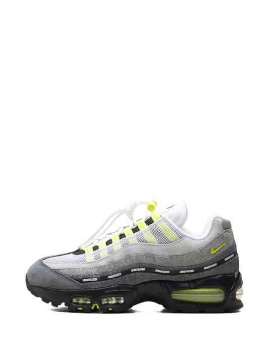 Nike Air Max 95 Undefeated