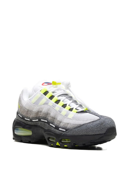Nike Air Max 95 Undefeated