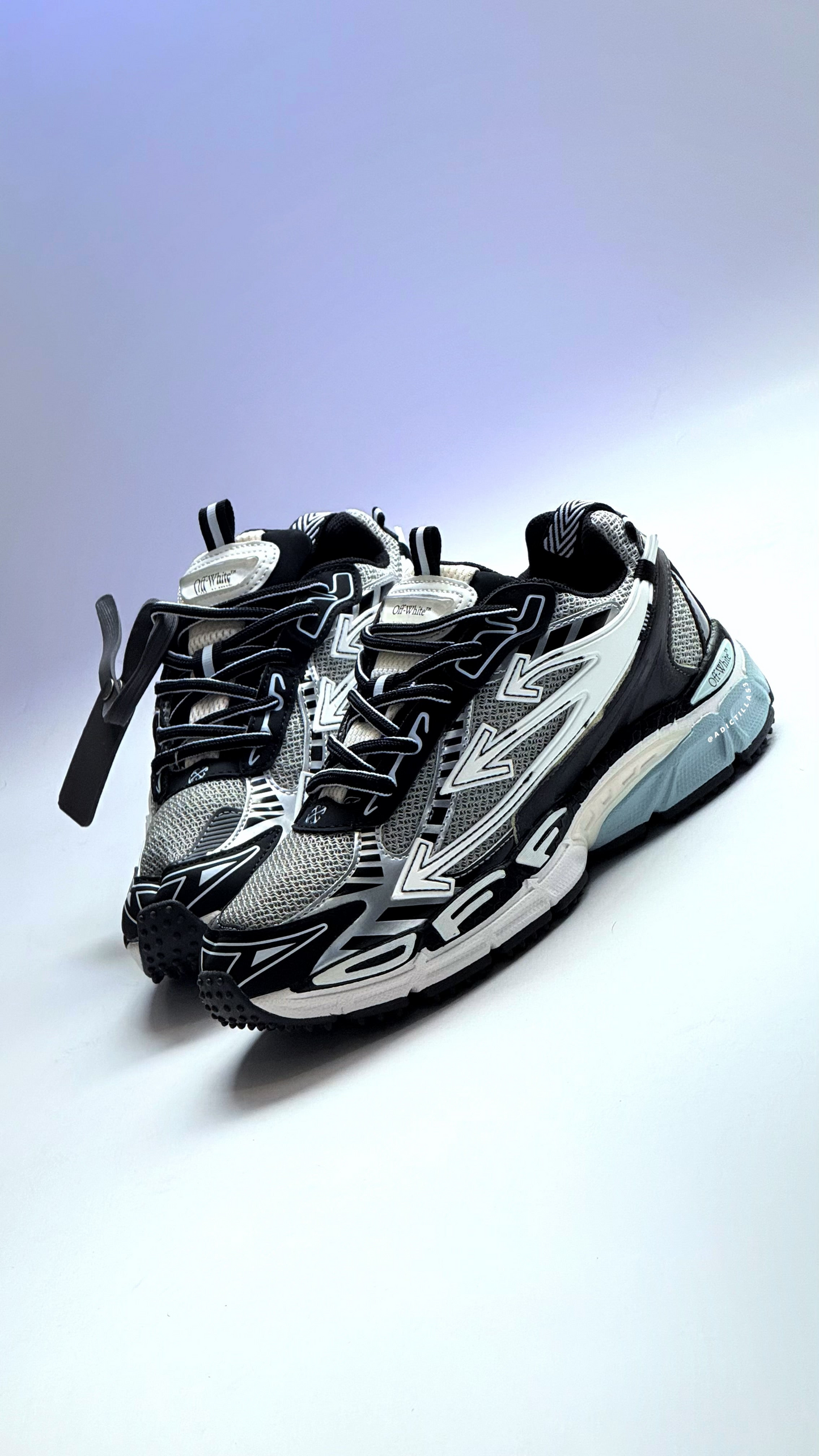 OFF WHITE BRIGHT NEGRO GRIS