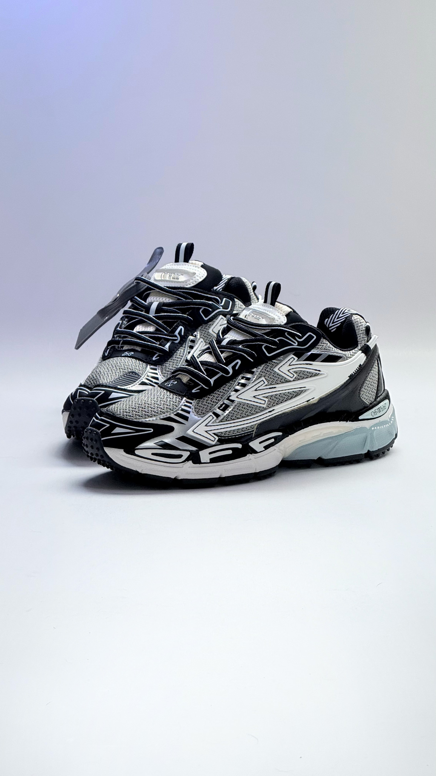 OFF WHITE BRIGHT NEGRO GRIS