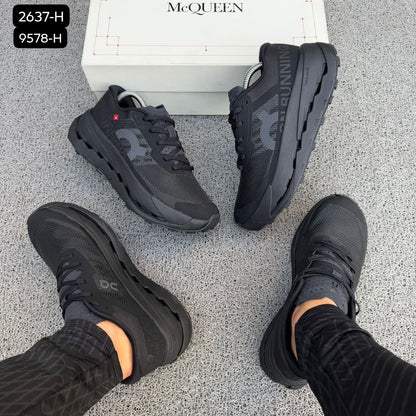 ON CLOUD ULTRA NEGRA