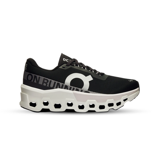 ON RUNNING NEGRO  BLANCO