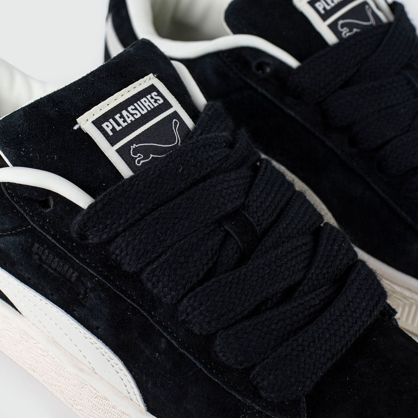 PUMA SUEDE XL NEGRA