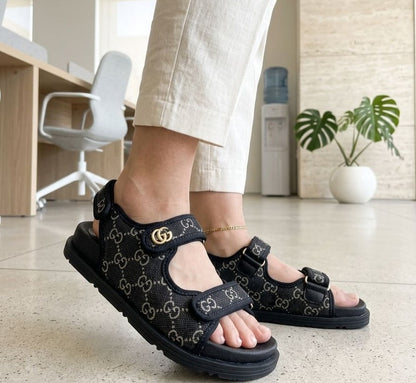 Sandalia Gucci Negra