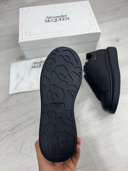 Alexander McQueen Negro