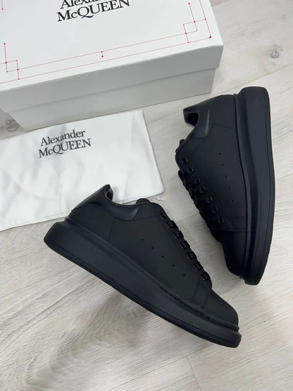 Alexander McQueen Negro