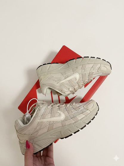 Nike P600 Beige