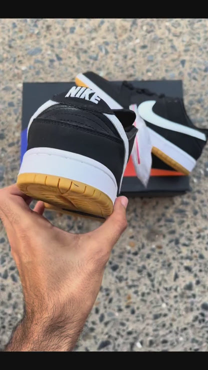 Nike SB Dunk Low Black