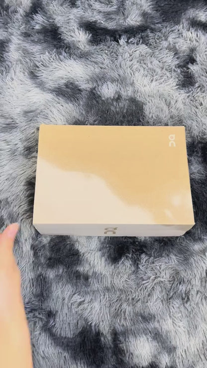 On Cloud Monsters Beige