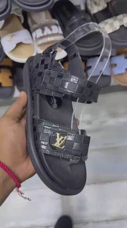 Sandalia Louis Vuitton Negra
